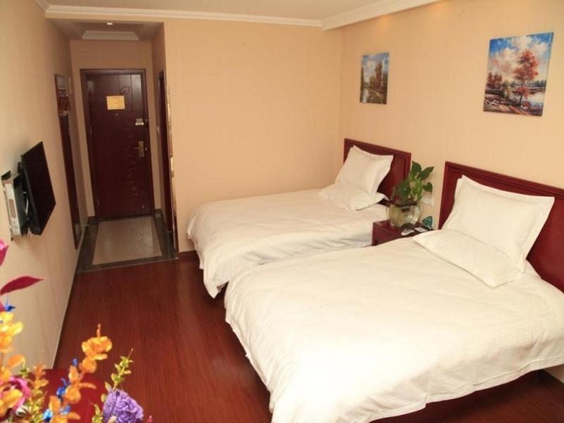 Greentree Inn Beijing Yanqing District Gaota Road Express Hotel Dış mekan fotoğraf