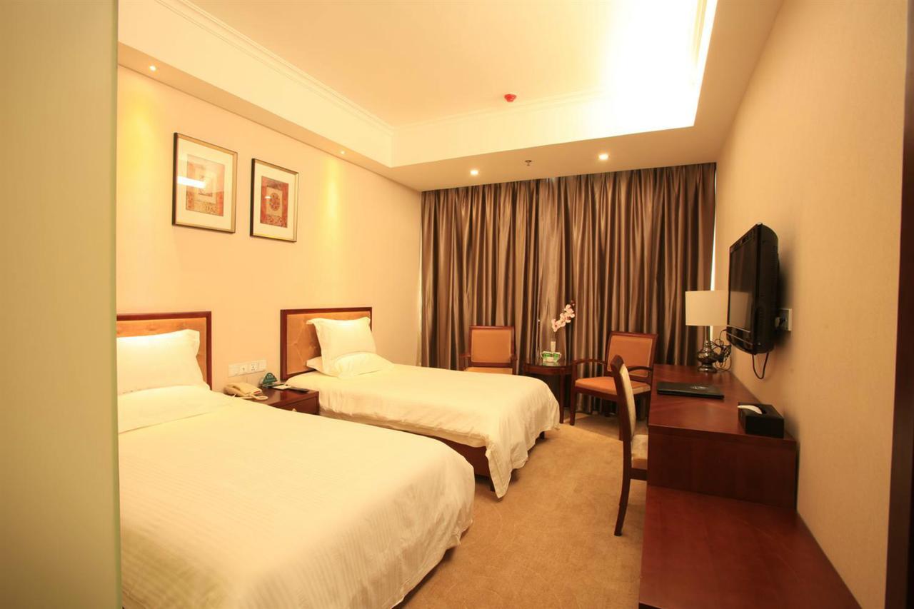Greentree Inn Beijing Yanqing District Gaota Road Express Hotel Dış mekan fotoğraf
